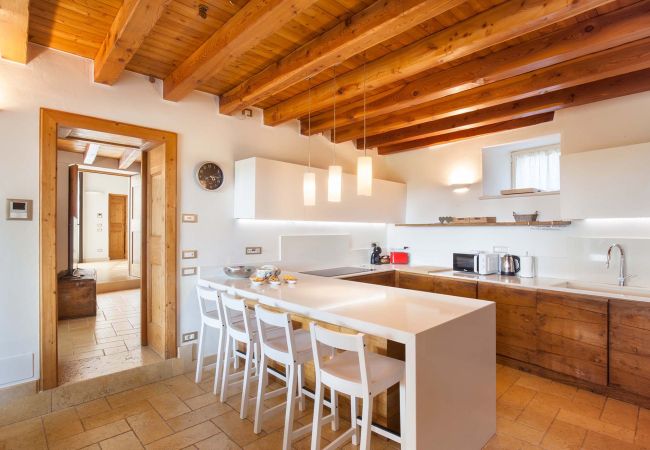 Villa in Caprino Veronese - Villa Tenuta Campetti Villa in Caprino Veronese - Villa Tenuta Campetti