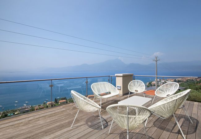Villa in Torri del Benaco - Villa Claudia with private Pool Villa in Torri del Benaco - Villa Claudia with private Pool