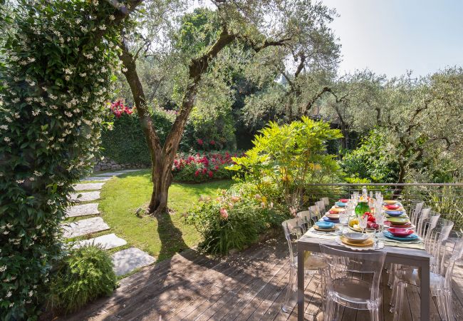 Villa in Torri del Benaco - Villa Claudia with private Pool Villa in Torri del Benaco - Villa Claudia with private Pool