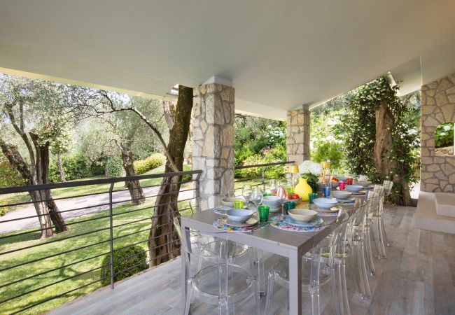 Villa in Torri del Benaco - Villa Claudia with private Pool Villa in Torri del Benaco - Villa Claudia with private Pool