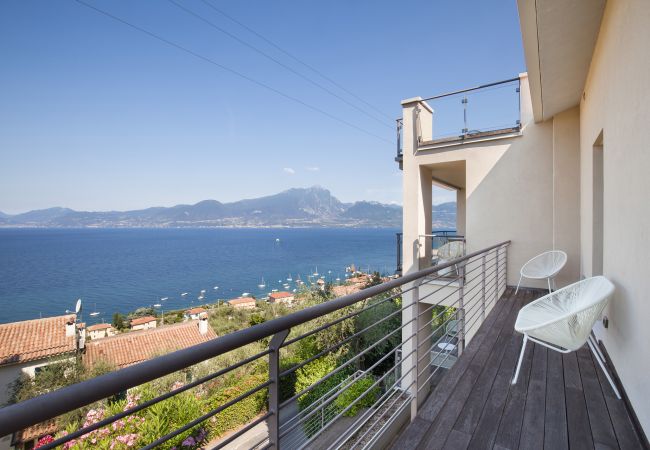 Villa in Torri del Benaco - Villa Claudia with private Pool Villa in Torri del Benaco - Villa Claudia with private Pool