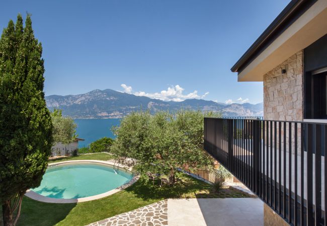 Villa in Brenzone - Villa AMA with Private Pool Villa in Brenzone - Villa AMA with Private Pool