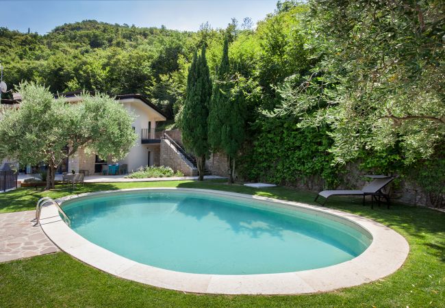 Villa in Brenzone - Villa AMA with Private Pool Villa in Brenzone - Villa AMA with Private Pool