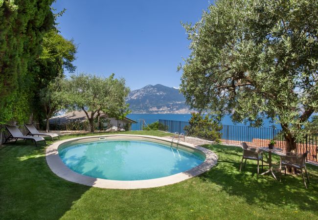 Villa in Brenzone - Villa AMA with Private Pool Villa in Brenzone - Villa AMA with Private Pool