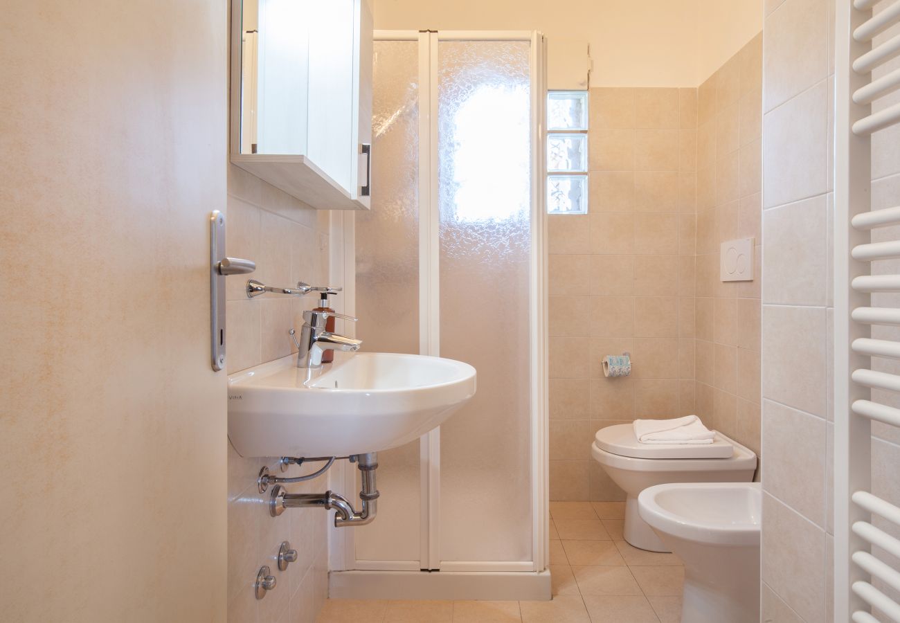 Apartment in Cisano - Apartment Noon with Pool Apartment in Cisano - Apartment Noon with Pool