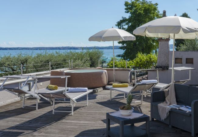 Apartment in Sirmione - Arcimboldo House Apartment in Sirmione - Arcimboldo House