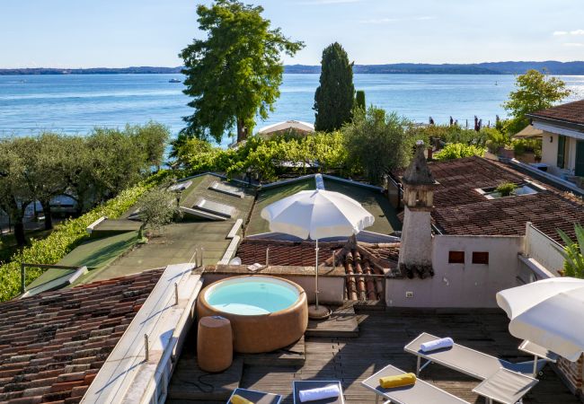 Apartment in Sirmione - Arcimboldo House Apartment in Sirmione - Arcimboldo House