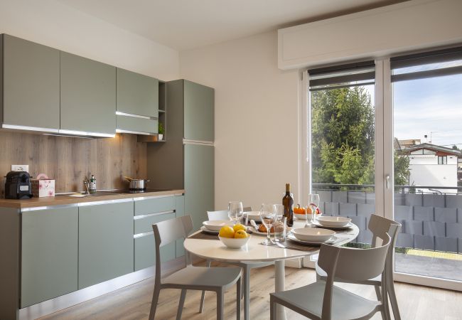 Apartment in Peschiera del Garda - Apartment Iris